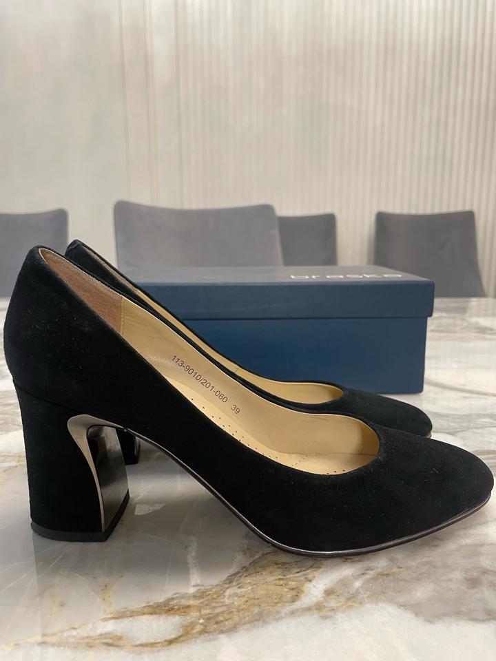 Туфли женские, замшевые