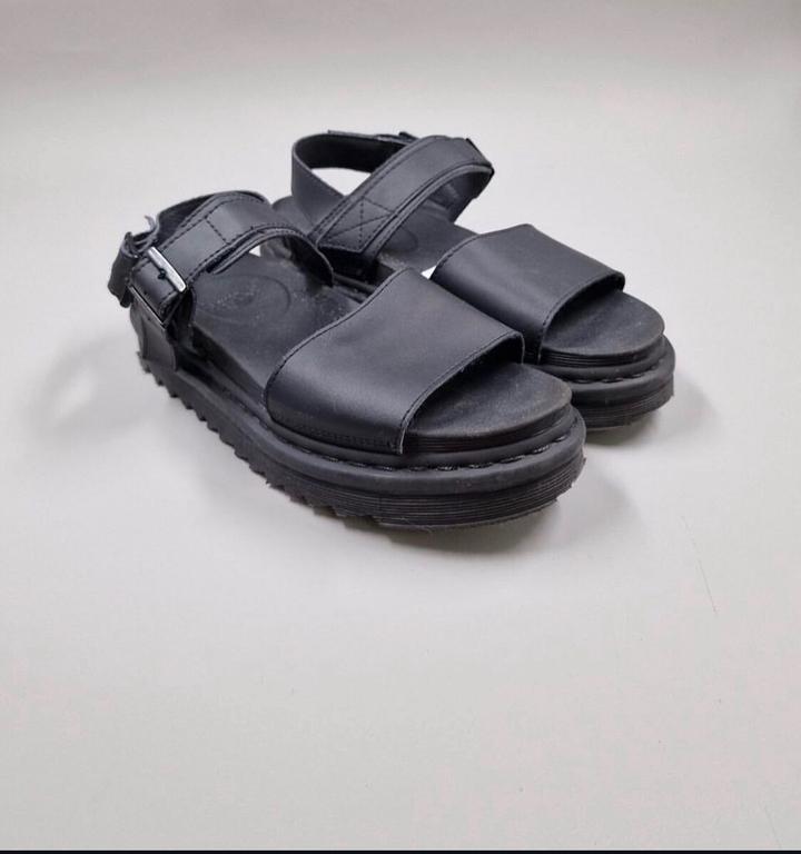 Сандалии Dr.Martens
