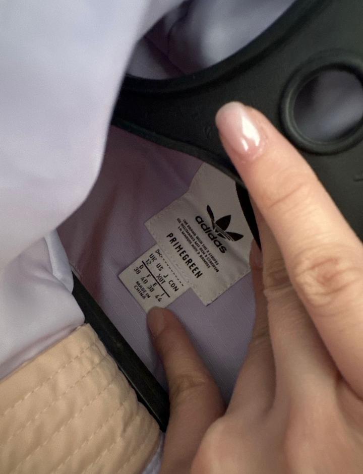 Куртка женская для зимы Adidas оригинал