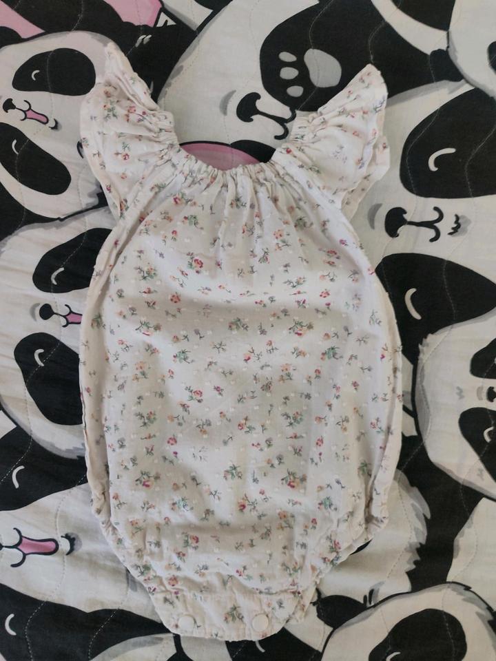 Два бодика и комбинезон