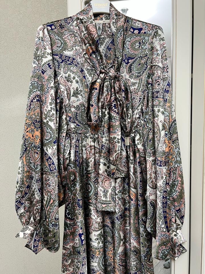 Шелковое платье от Butik Maryam