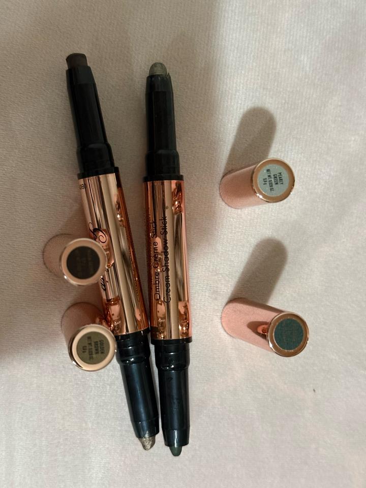 Карандаши от Guerlain. Б.у. В стиках где-то по 30%