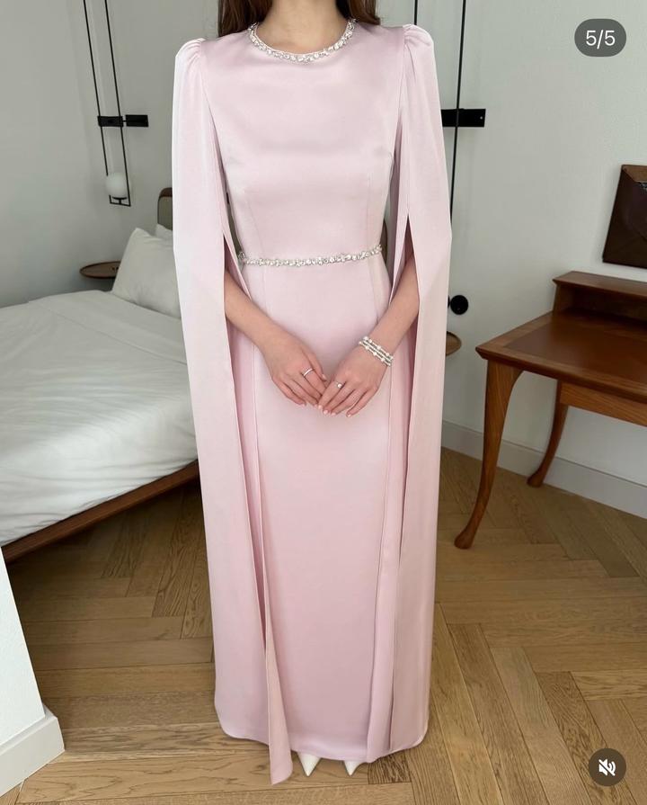 Розовое платье Bergamo размер S