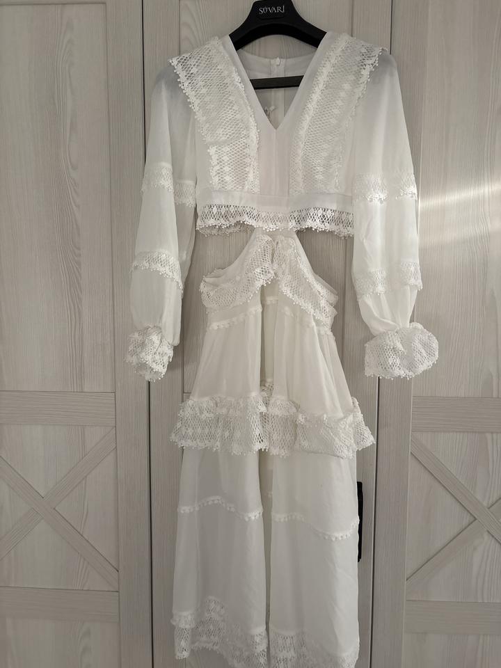 Невероятно красивое белое платье