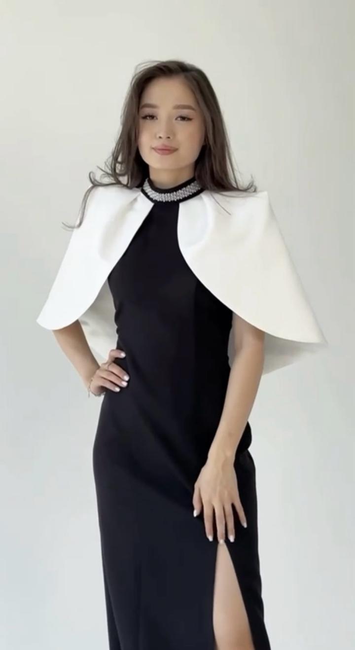 Элегантное чёрное платье с декором