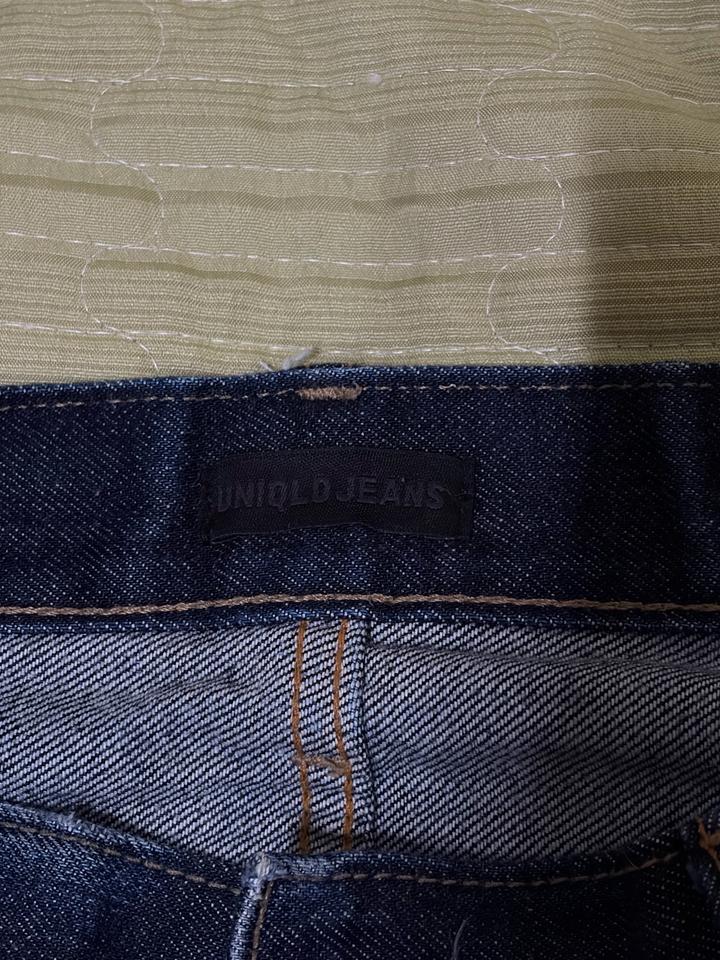 Мужские джинсы Uniqlo 31-32 размера