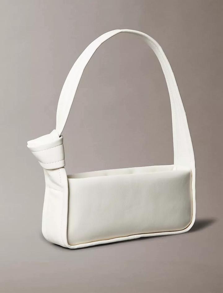 Сумка от Calvin Klein