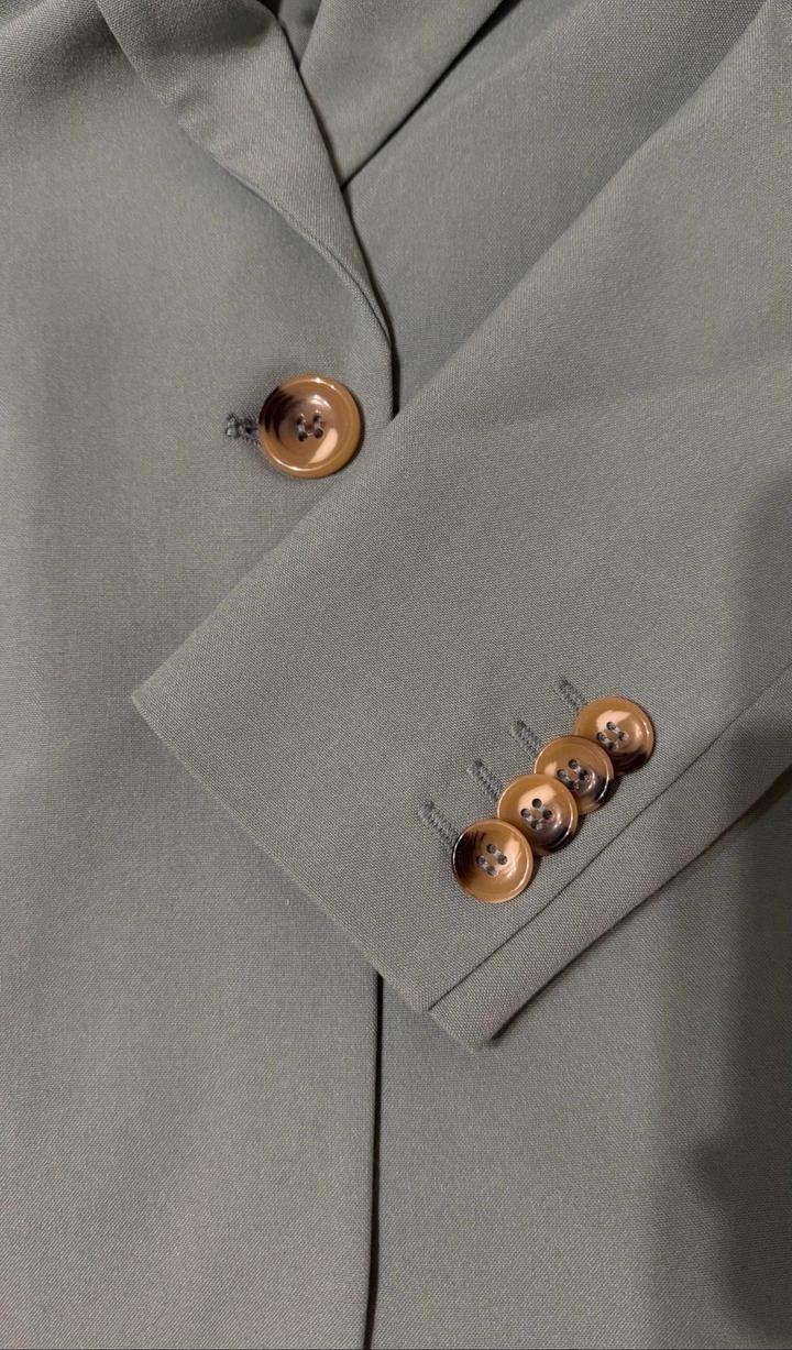 Брючный костюм