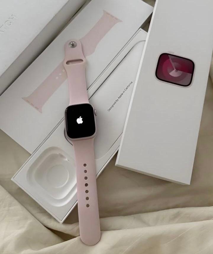 Apple Watch series 11 42 mm Space Gray