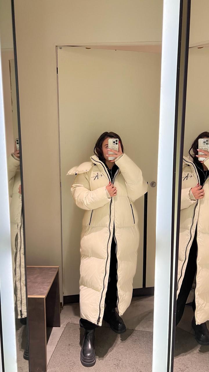 Белая куртка пуховик Calvin Klein оригинал, размер XS