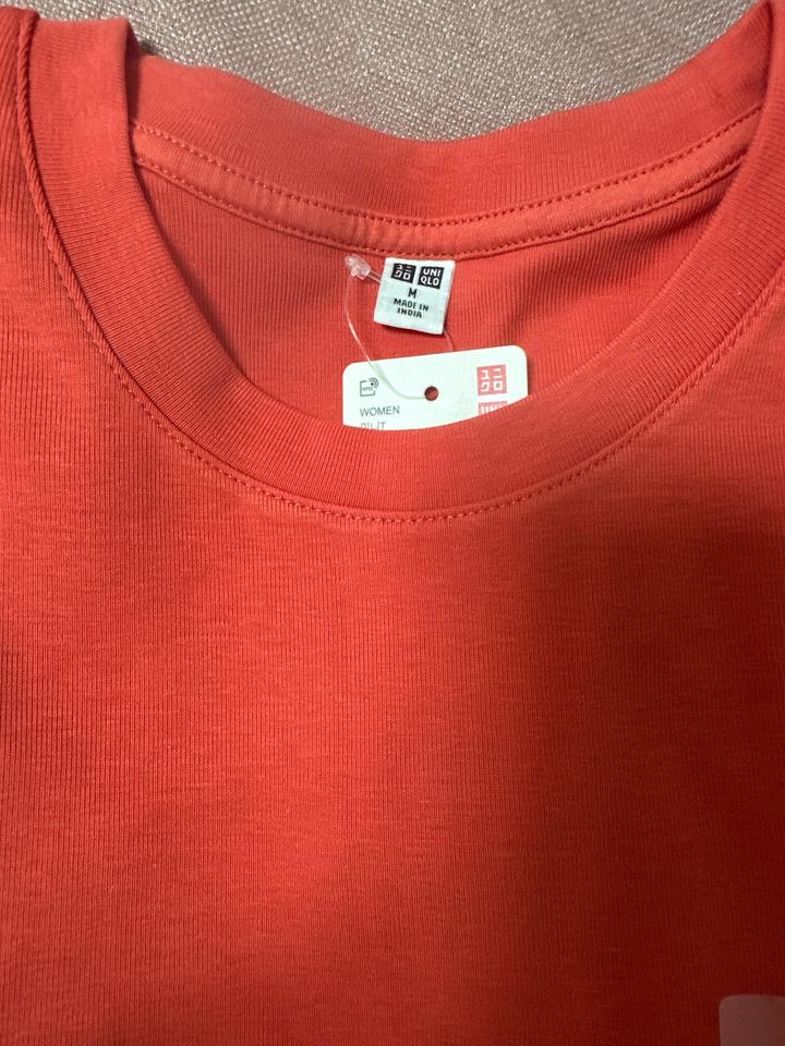 Uniqlo