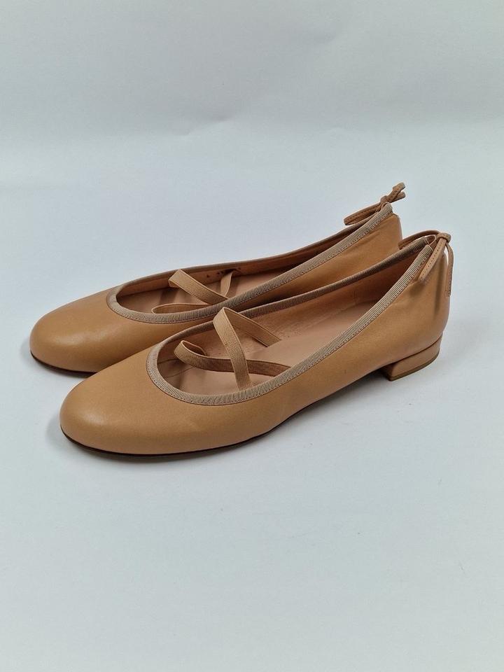 Абсолютно новые босоножки STUART WEITZMAN