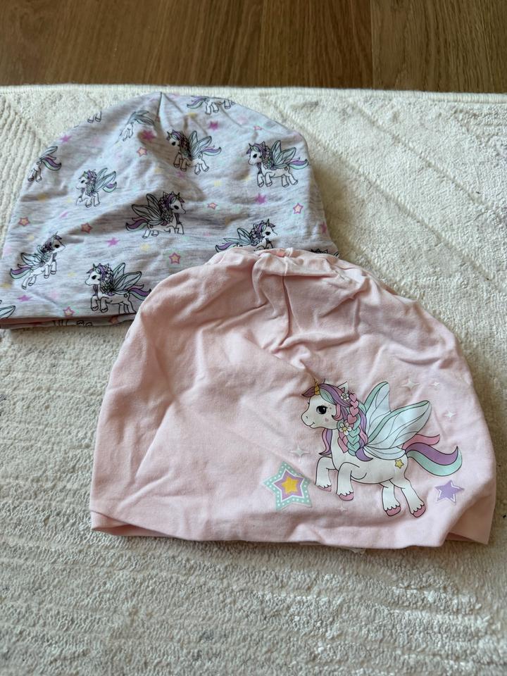 Продам шапки