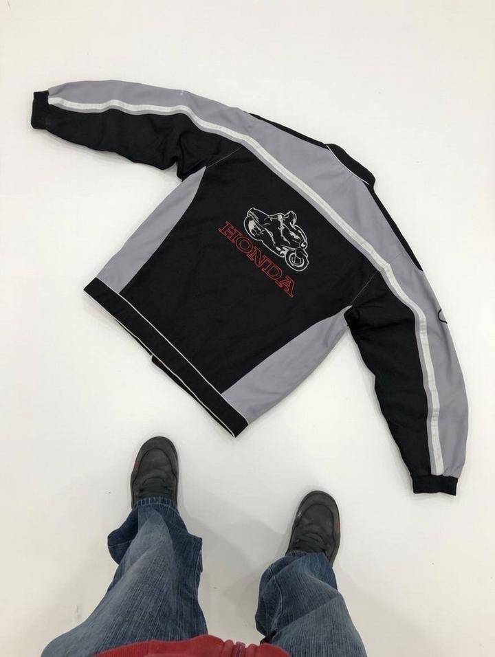 Ветровка Honda