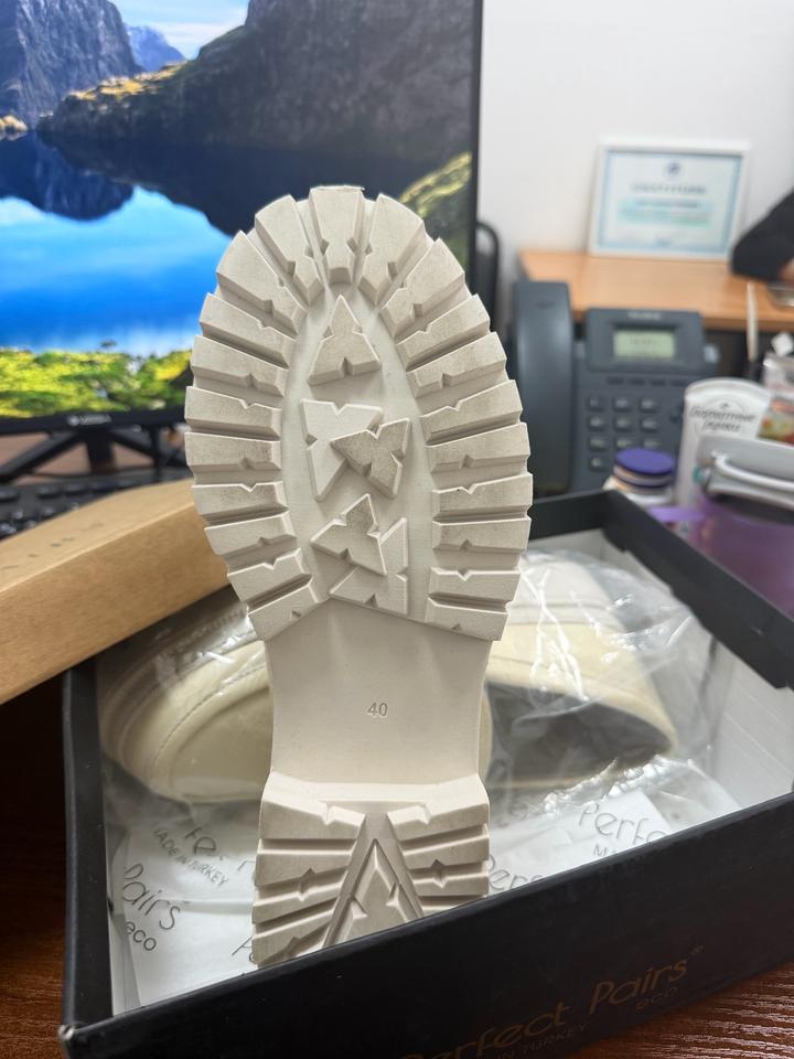 Обувь лоферы