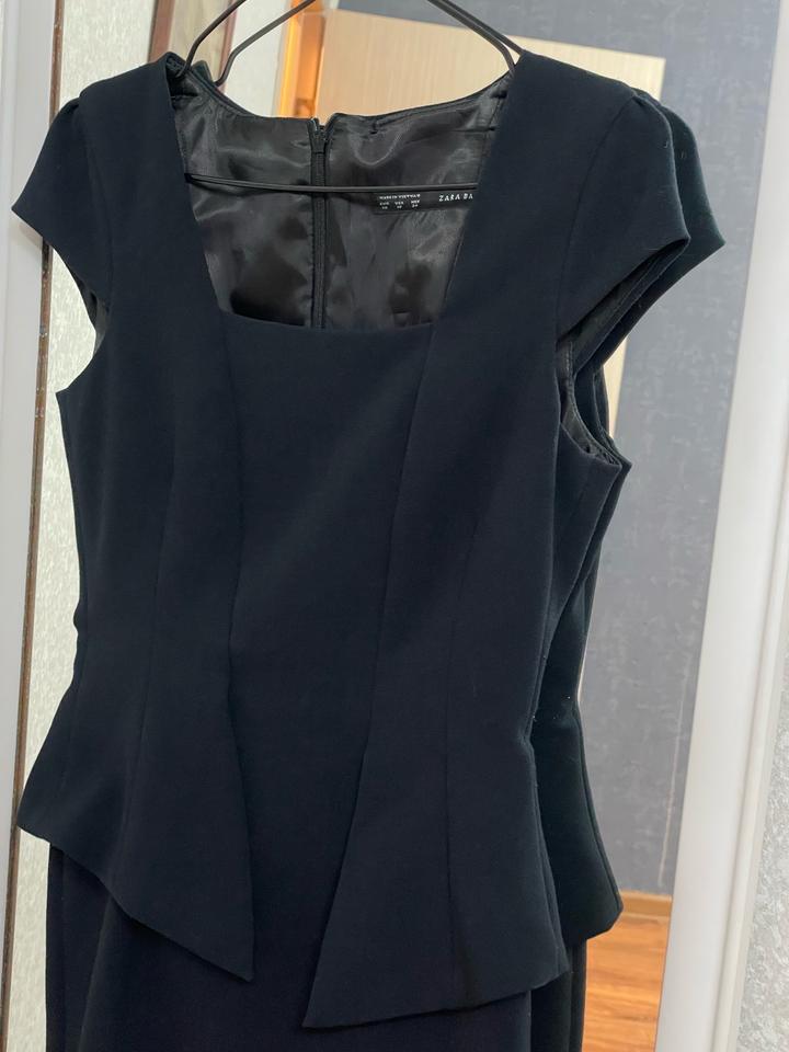 Черное платье Zara Basic