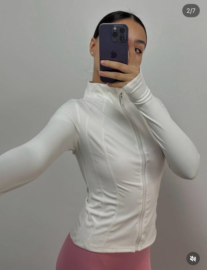 Рашгард белый для фитнеса размер S с замком