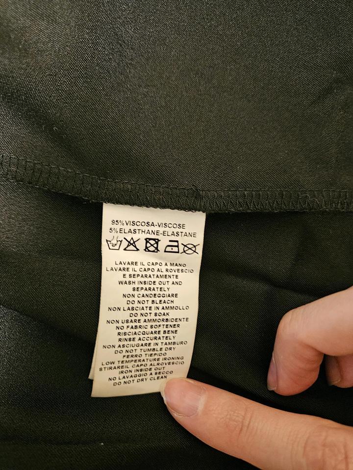 Чёрная рубашка