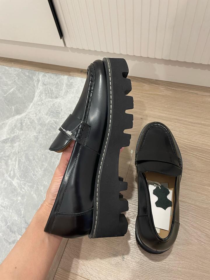 Лоферы из кожи H&M