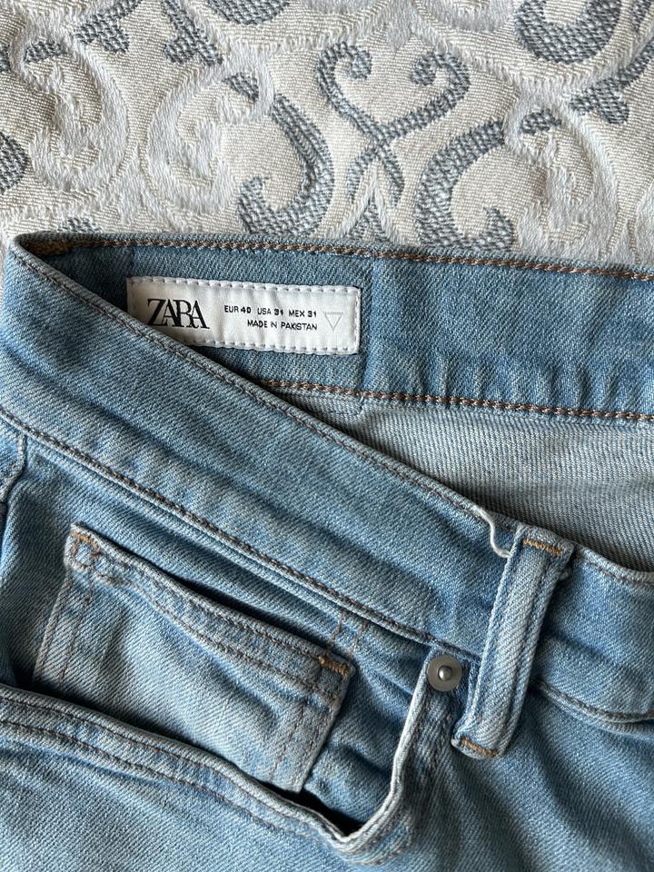 Мужские джинсы Zara