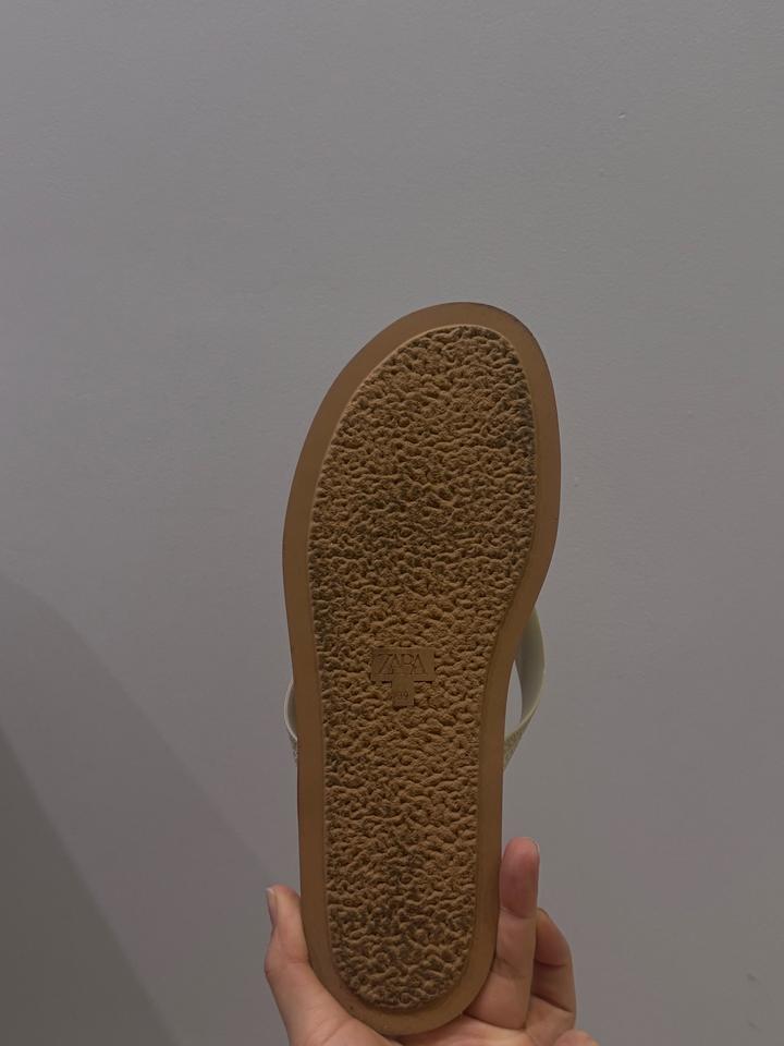 шлепанцы zara