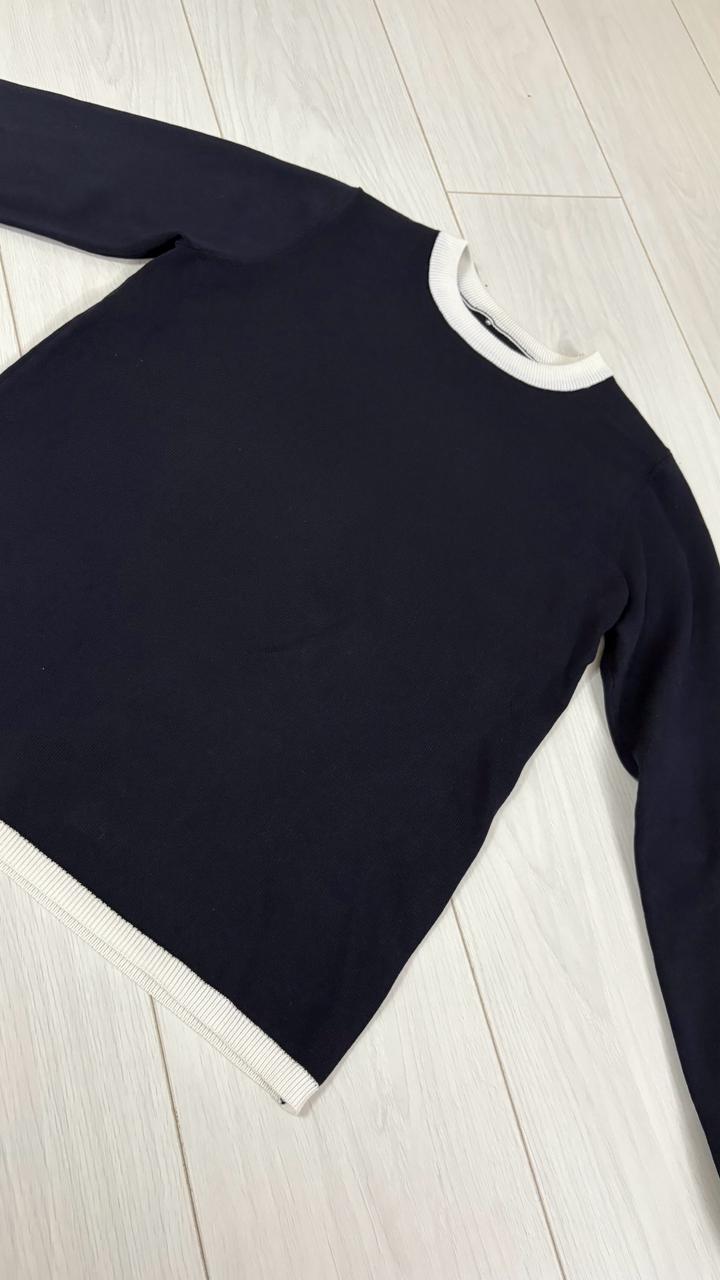 Женский трикотажный свитер