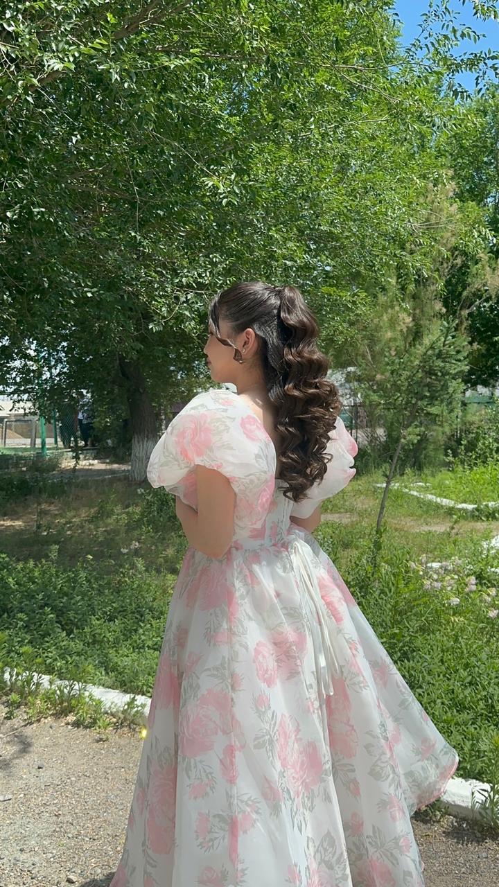 Пышное вечернее платье