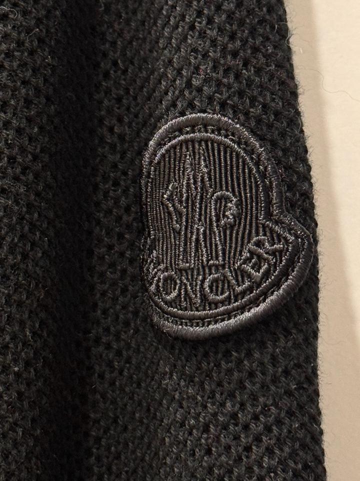 Джемпер Moncler