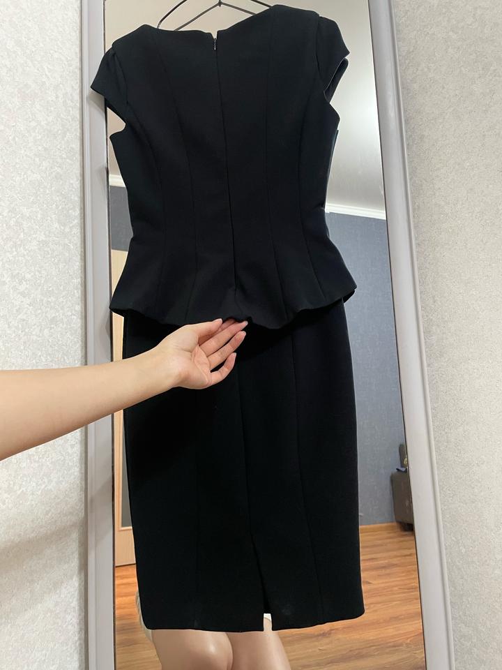 Черное платье Zara Basic
