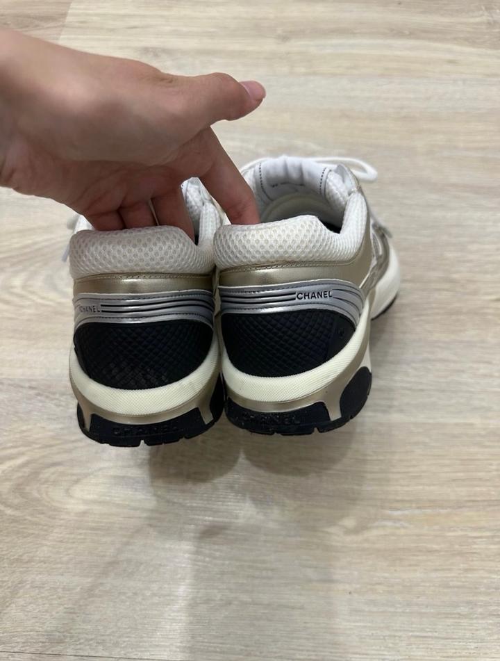 Кроссовки Chanel