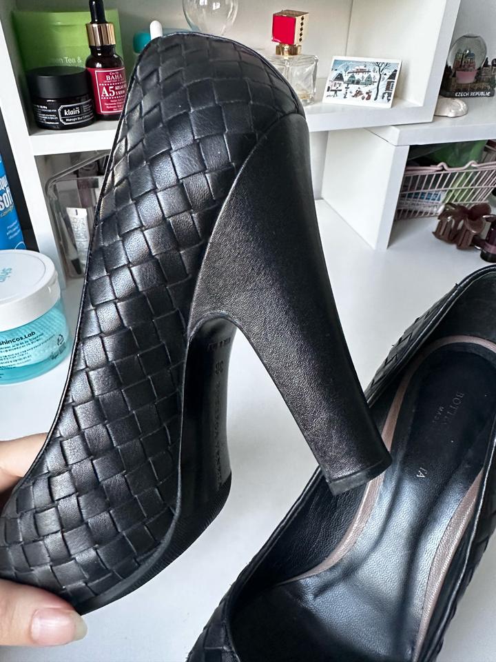 Кожаные туфли Bottega Veneta Intrecciato (Размер 38)