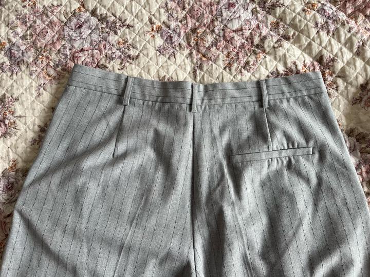 Брюки dad pant Bershka