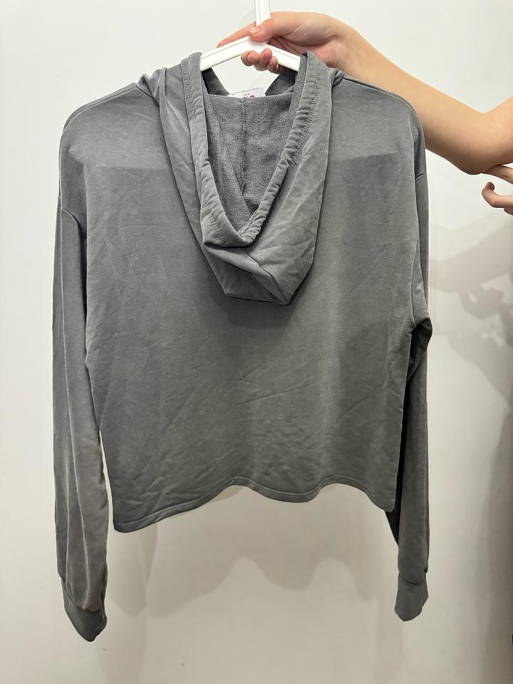 Спортивная кофта