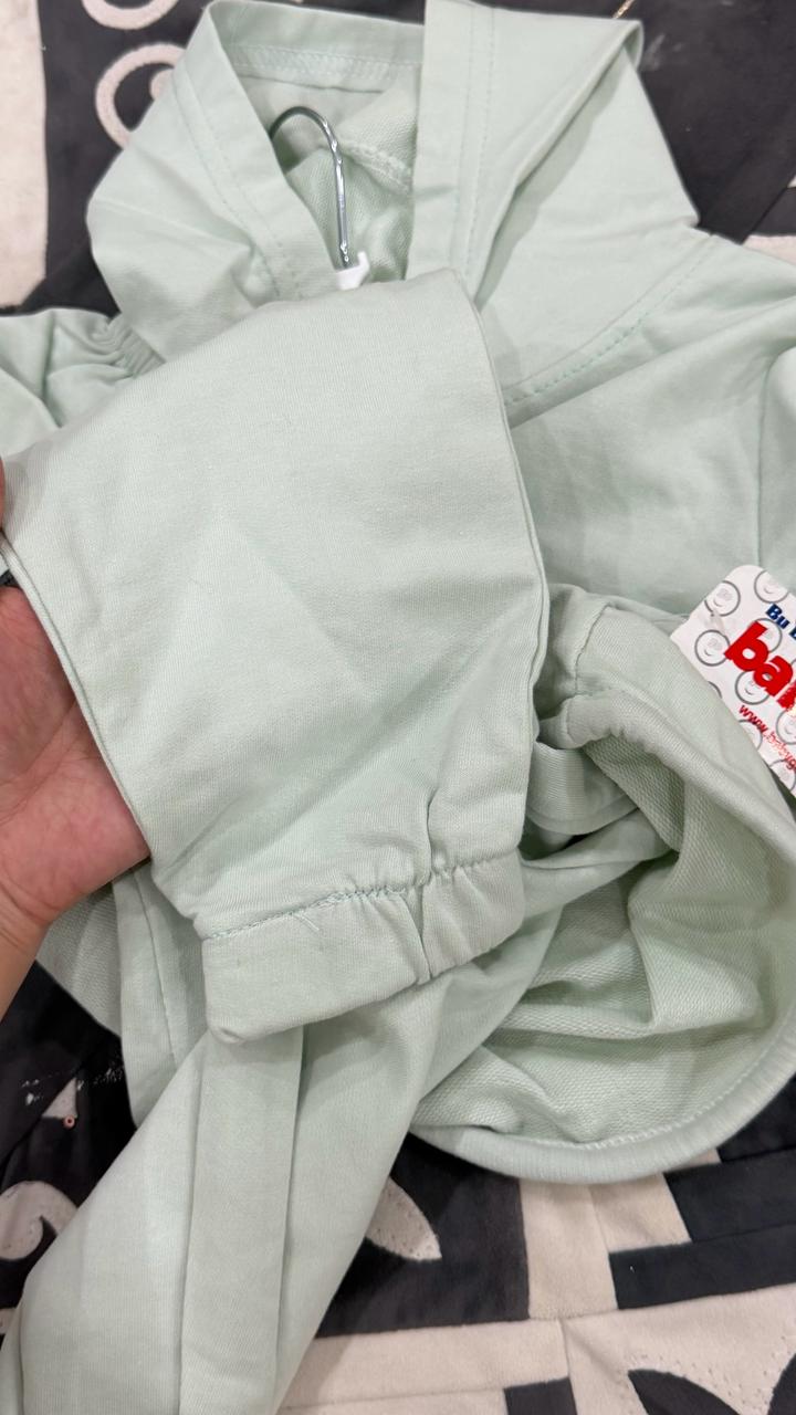 Спортивка на девочку на 3-4 лет