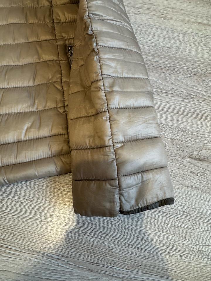 Куртка на пуху от Mango. Размер S/M