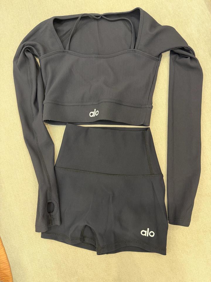 Спортивный костюм