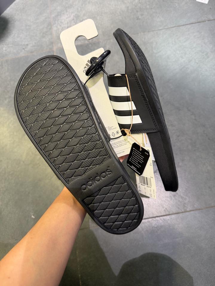 Шлепанцы adidas