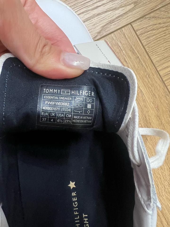 Кеды белые Tommy Hilfiger