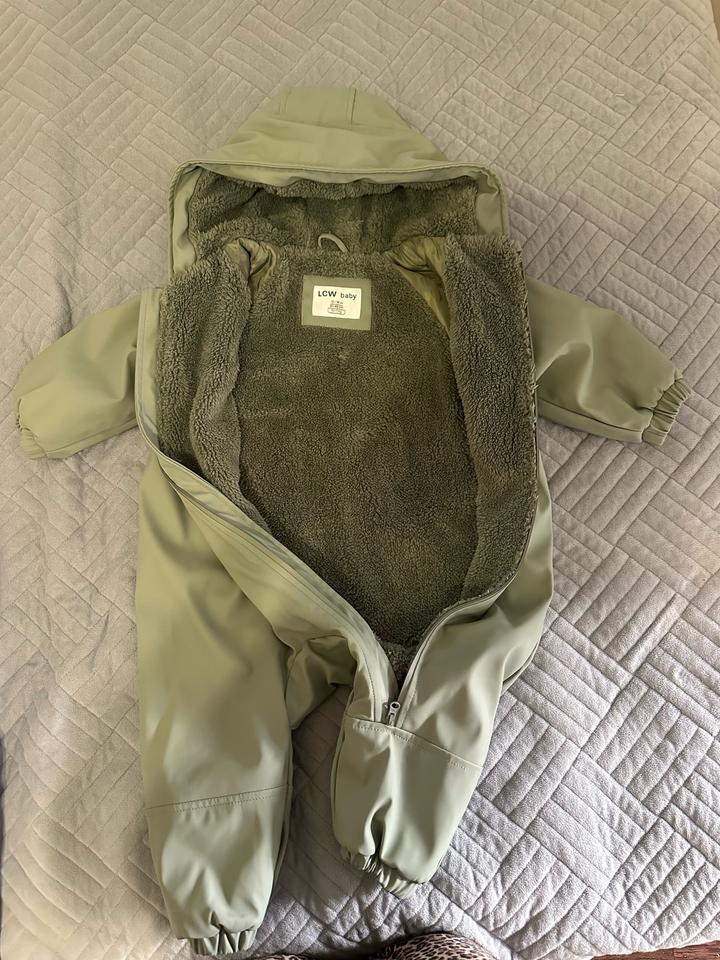 Комбинезон для малышей