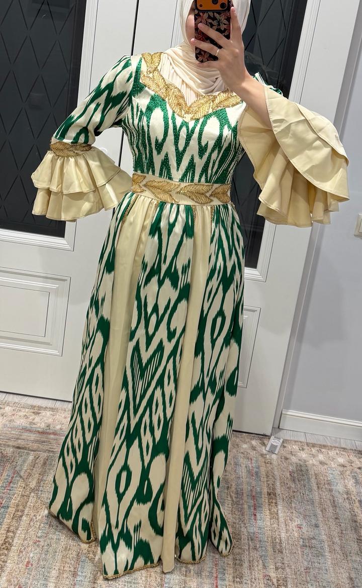 Платье вечернее