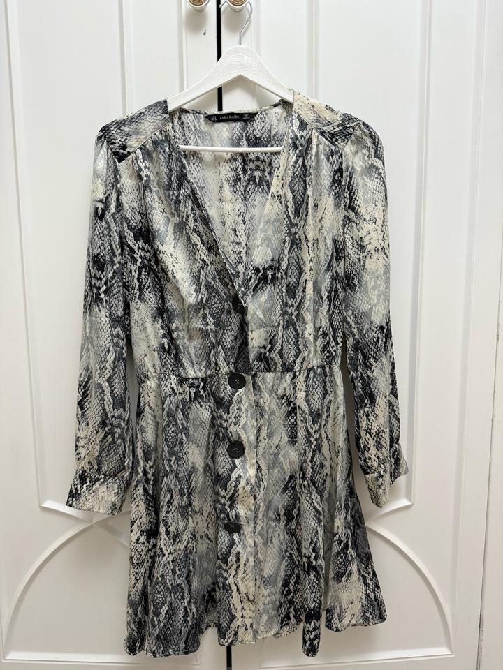 Платье Zara