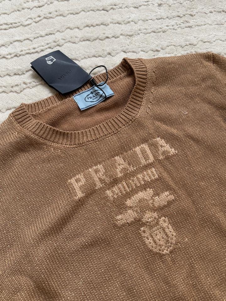 Свитер Prada