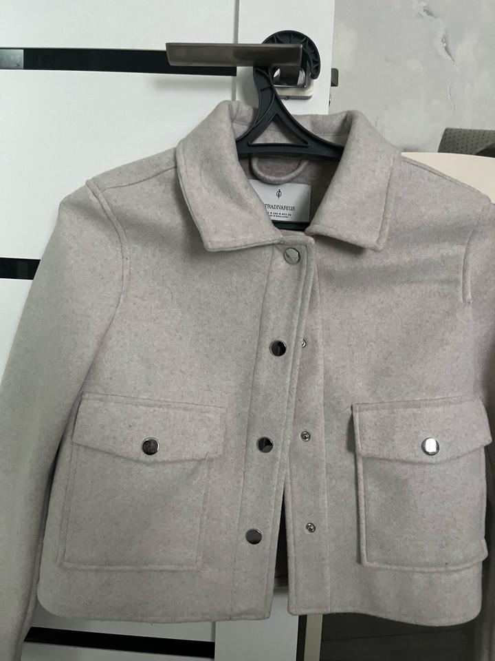 Джакет Stradivarius