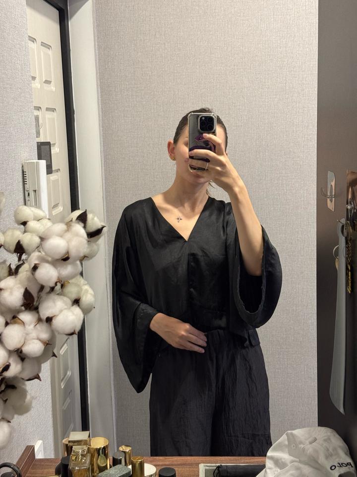 Атласная кофточка h&m