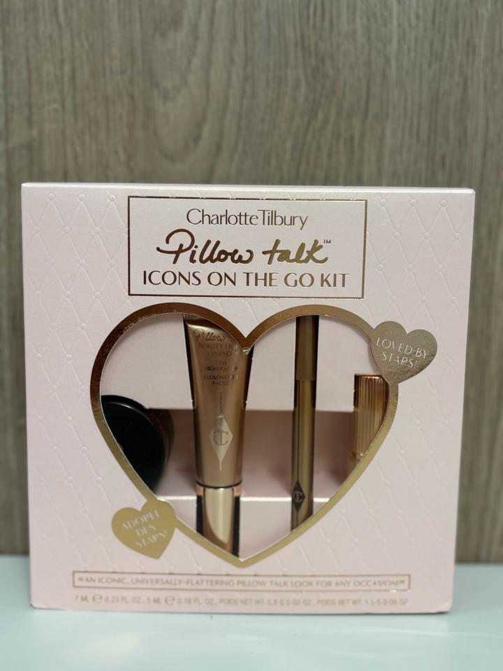 Charlotte Tilbury icons on the go kit