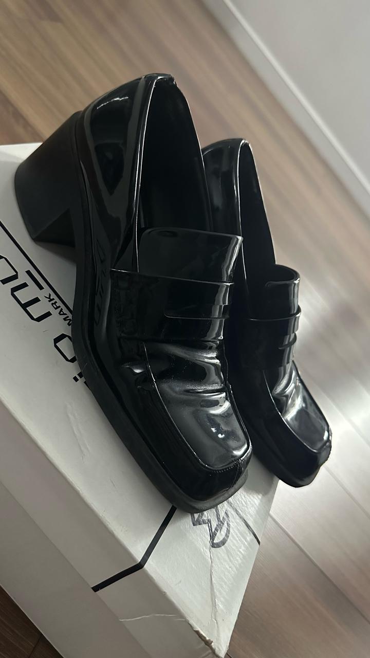 Стильные лоуферы от ZARA