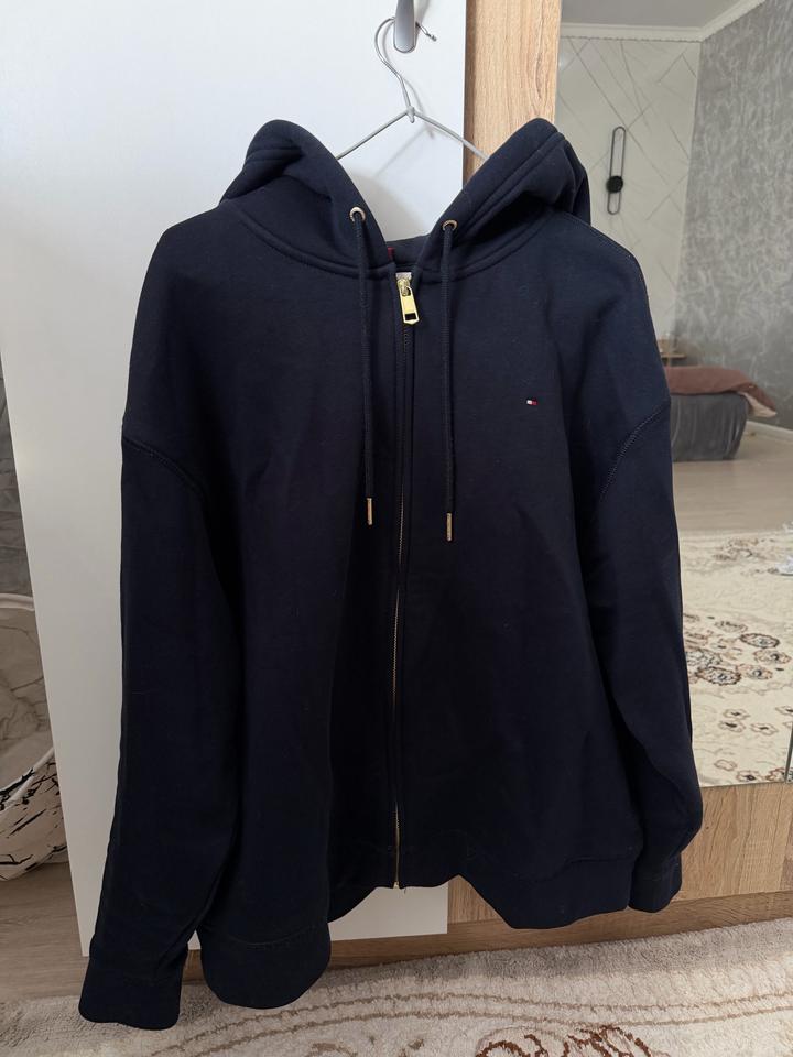 Толстовка с замком оригинал Tommy