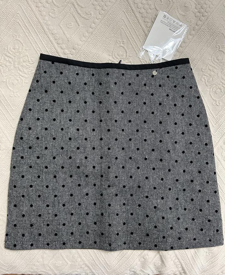 продам новую юбку XS/S