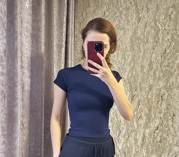 Футболки skims