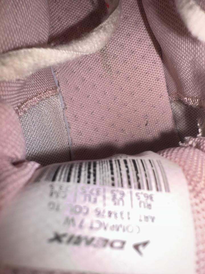 женские кроссовки Demix Compact